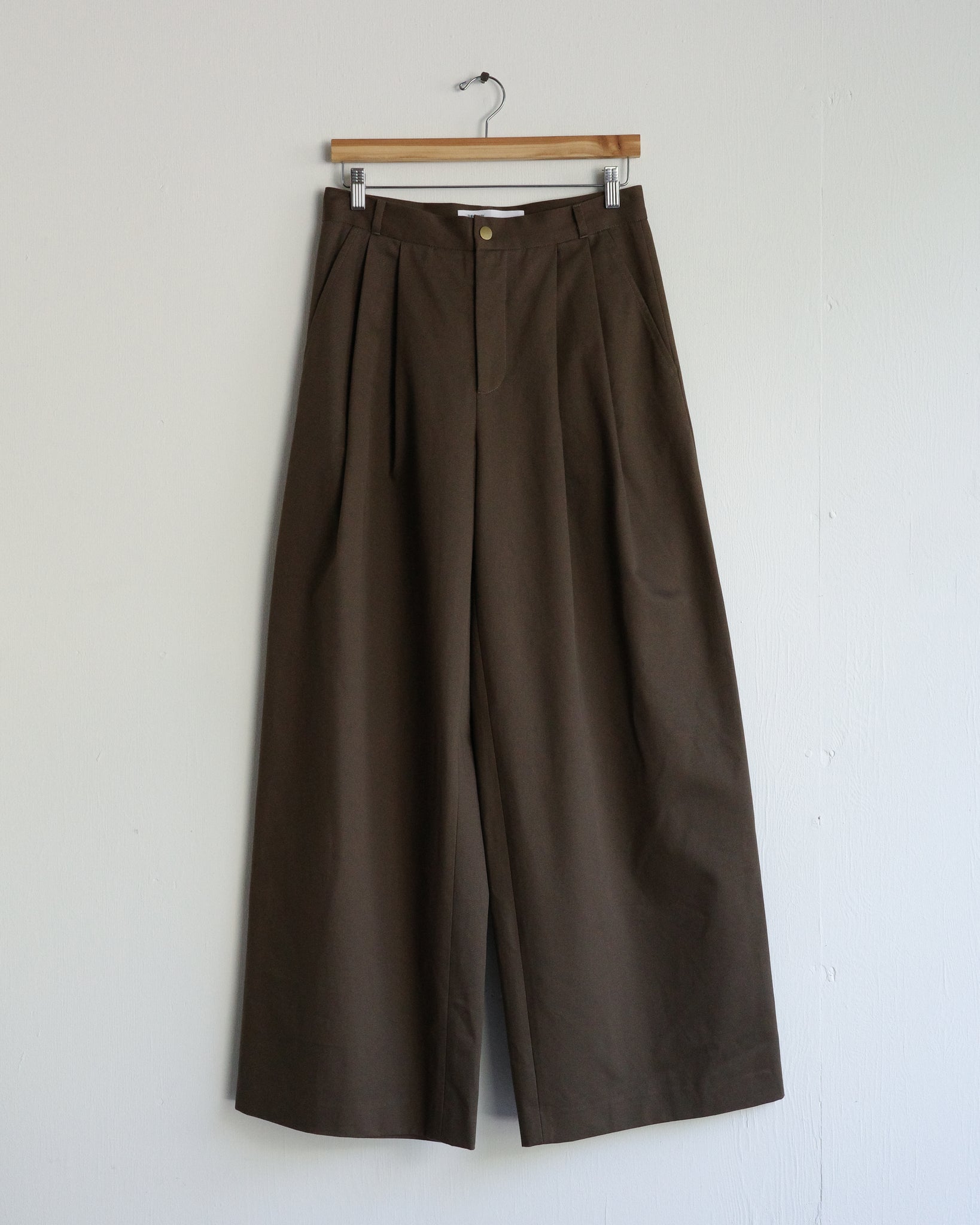 Lucien Pleated Trouser